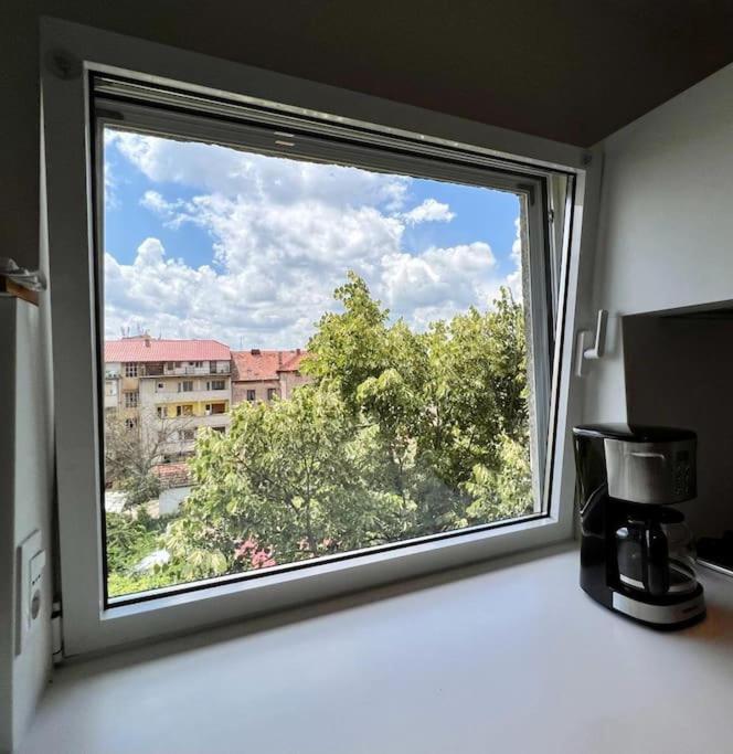 Bright And Modern Home Тимишоара Экстерьер фото
